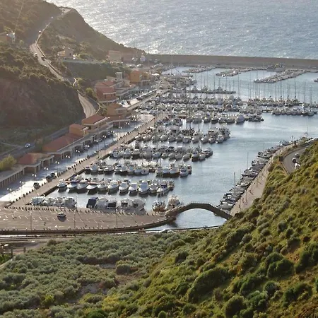 Laura * 카스텔사르도